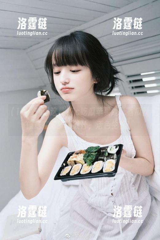 这款17c吃瓜苹果版，看瓜就像是在选鲜榨果汁，活色生香！