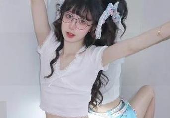 www.399.su在线派对：一场无底线的对话