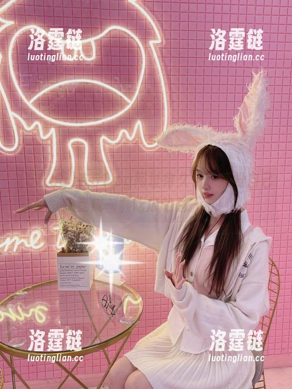 51.cg 在51.cg网址待久了,感觉自己快变成一颗吃瓜的超人了!