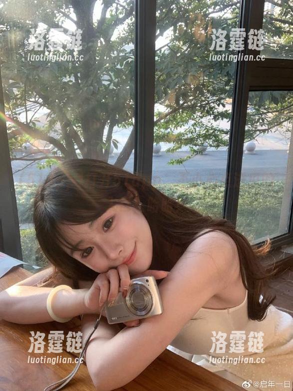 打开51app，不小心点进瓜的入口，哈哈！