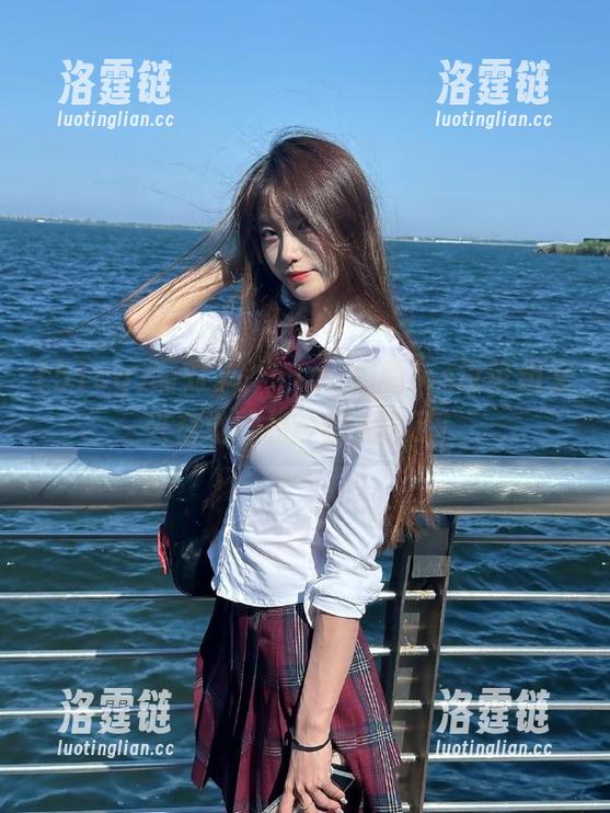 啊对了，51cg里的ios讨论组又兴奋地聊起今日大瓜了！