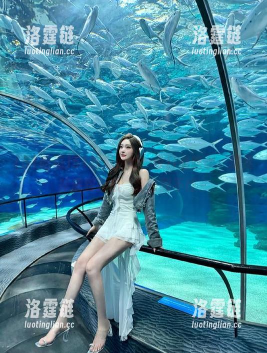 51吃瓜网址，今日必吃梨，结果却遇到西瓜，甜蜜到不行～