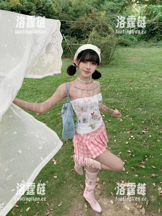 你说我想上51吃瓜的官网入口，偏偏首页给我设计得如此复杂，太不厚道了吧！