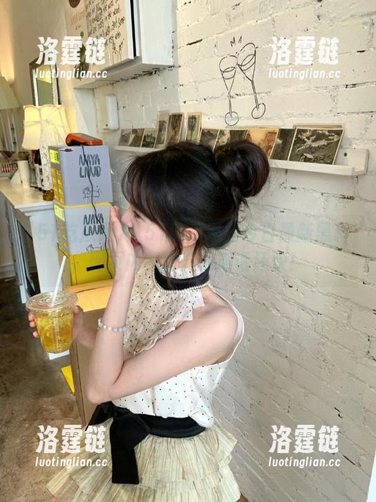 从51吃瓜网看今日最新黑料，网页内容比八卦电话还快！