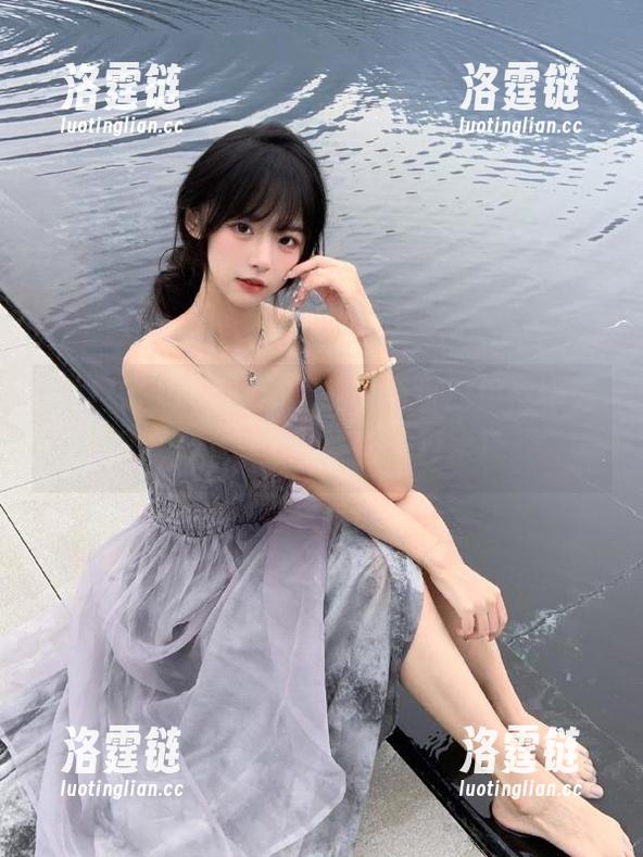 51热门官网，今日的瓜皮比西瓜薄，摸着都觉得流口水！