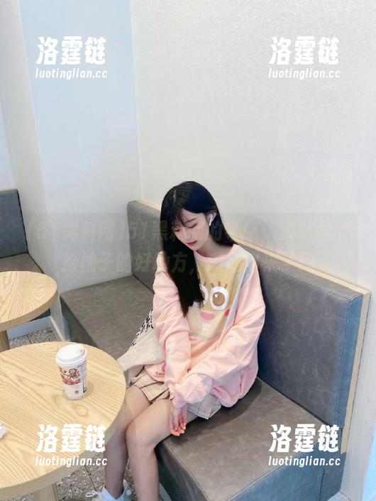 51黑料网 51黑料网的导航,果然是个拾柚子的好地方,瓜跑出来了!