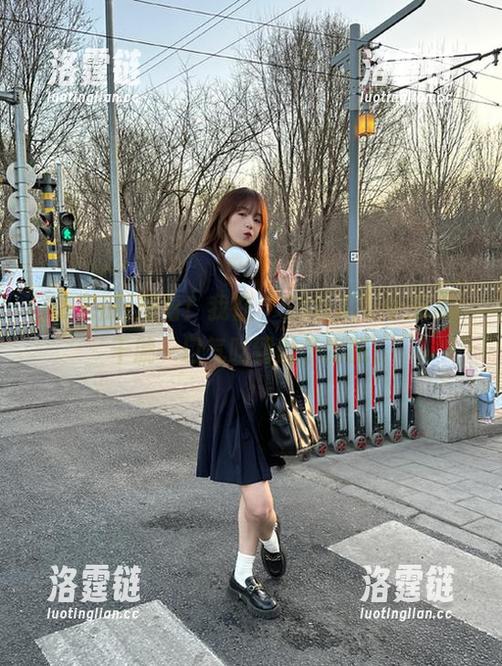 观看！我在“58吃瓜”中溺水，干脆一口气吃到肚子膨胀。