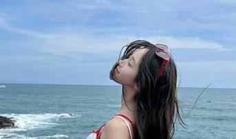 一不小心把718吃瓜网的更新当成了娱乐入口，咳，确实不错的意外收获！
