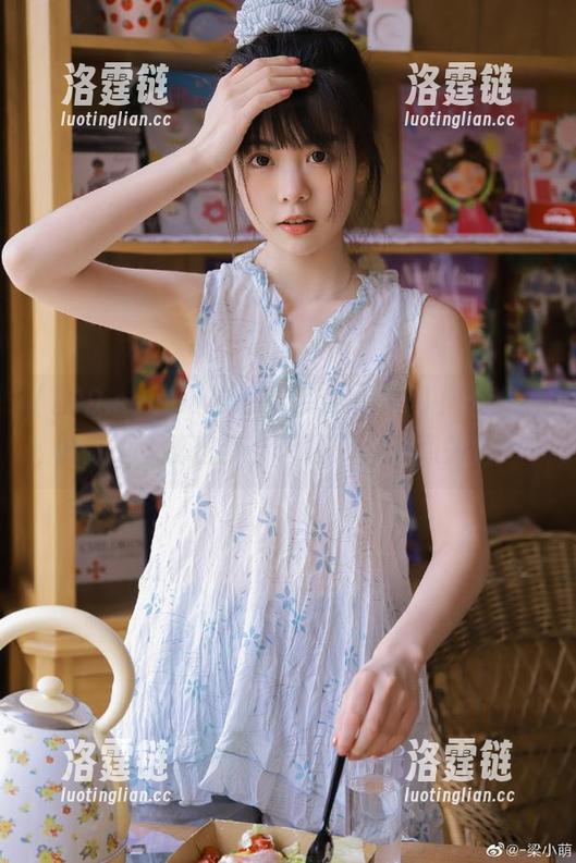 www.799.su传送门，迈进去像做了个秘密梦，但醒来又有点失落…