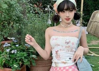 91吃瓜网视频：今儿个瓜吃到撑，脑袋晕乎乎的！