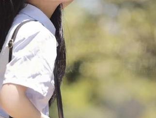 来自“hl155.ccm”的神秘线路，放眼望去，瓜果飘香，我有点期待。