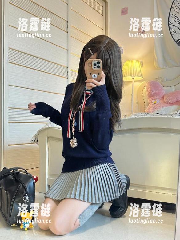 www.17网页：一张八卦的网，恨不得愈陷愈深。