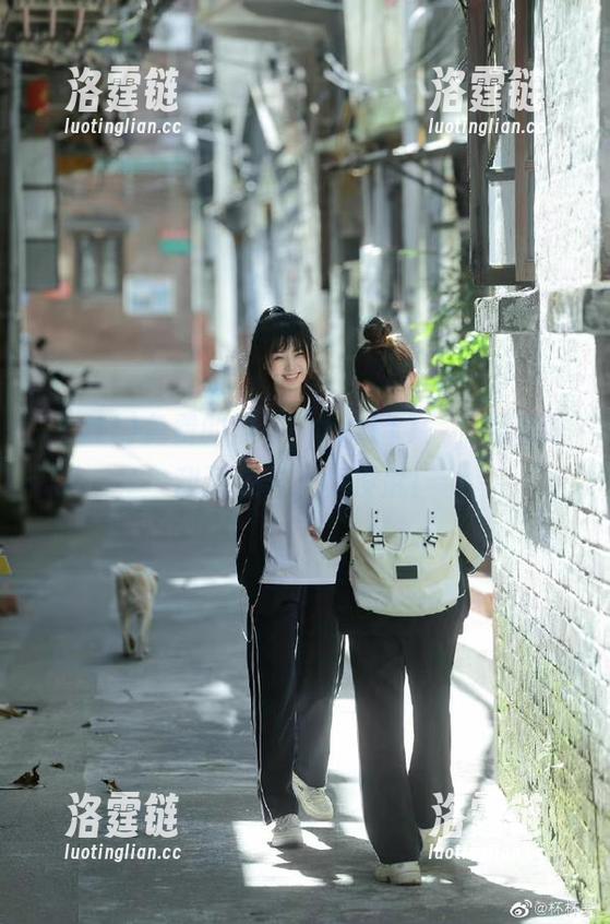 免费的瓜在“zztt11”，到底是甜还是苦，真没底！