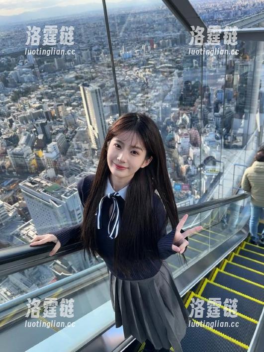当我好奇点入冲哥黑料入口后，page2的精彩让我恍若在做梦…..