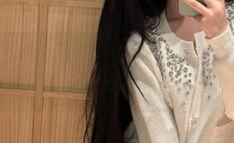 有戏有人上场，下载“吃瓜51”，一点击黑料瞬间翻出，不愁没话聊～