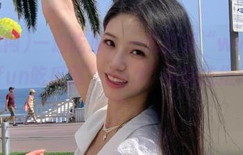 一边吃瓜，一边打开“www.51cg.fun吃瓜网”app，你能抗拒得了吗？