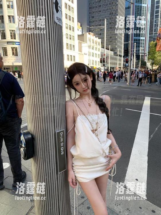 偶尔刷新在线吃瓜网：我在网页上等瓜，人生四季无比忙！