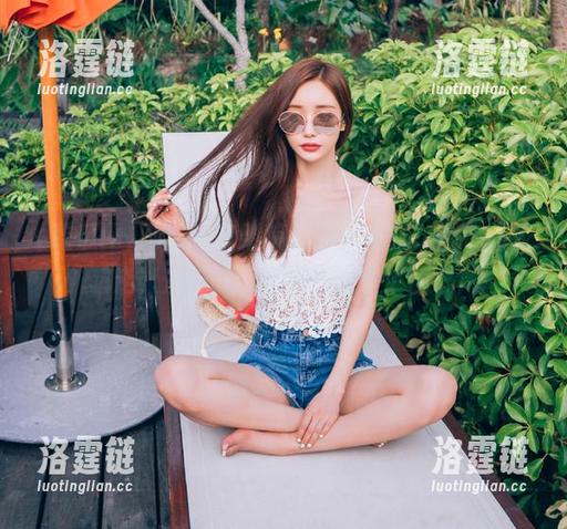 吃瓜网苹果版里的免费瓜，没吃就别想走，反正吃到肚皮痛也是个意思！