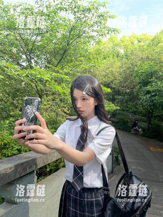 吃瓜网址 下载“全网吃瓜网址”,一进首页心情立刻飞起,把日常烦恼甩到脑后!