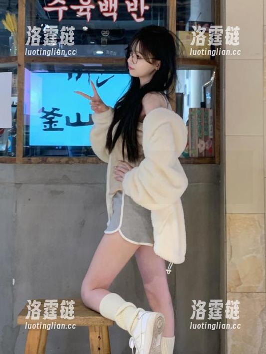 吃瓜网站里最新吃瓜，线路一更新，哈哈哈天天不重样！