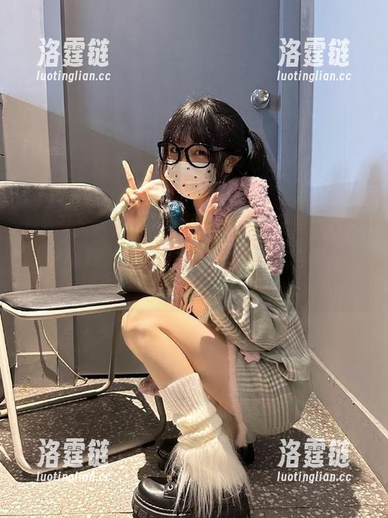 吃瓜论坛 吃瓜论坛入口,不只是通往八卦的地方,也许还有隐藏的惊喜。但我不敢进。