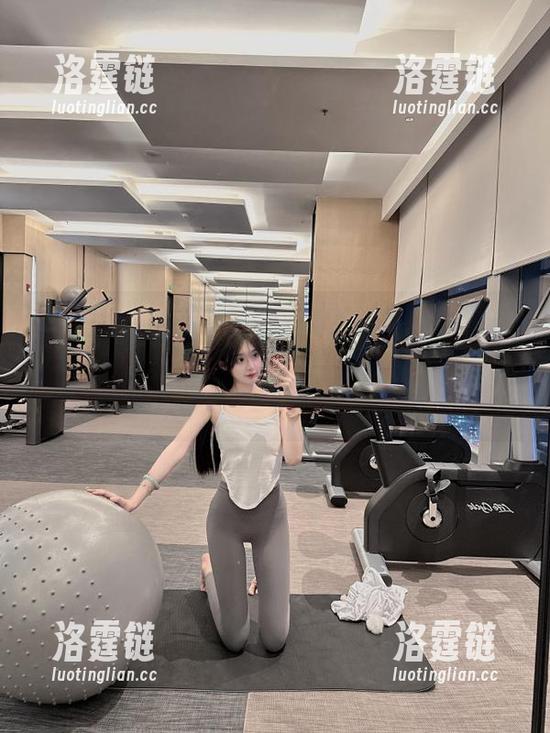 有“我要吃瓜”官网地址随时可查，这感觉就像身处热闹的瓜田，随便摘都能找到大瓜！