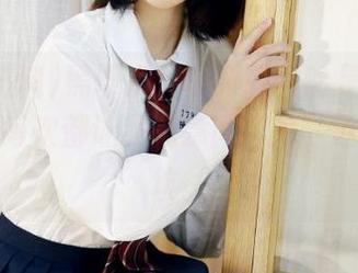黑哥扒料苹果版真的是个“宝藏”，每次都让我无意间“掉”进八卦大坑。