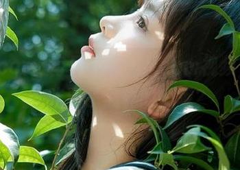 每日一播黑料com视频，今天你吃到了怎样的瓜呢？