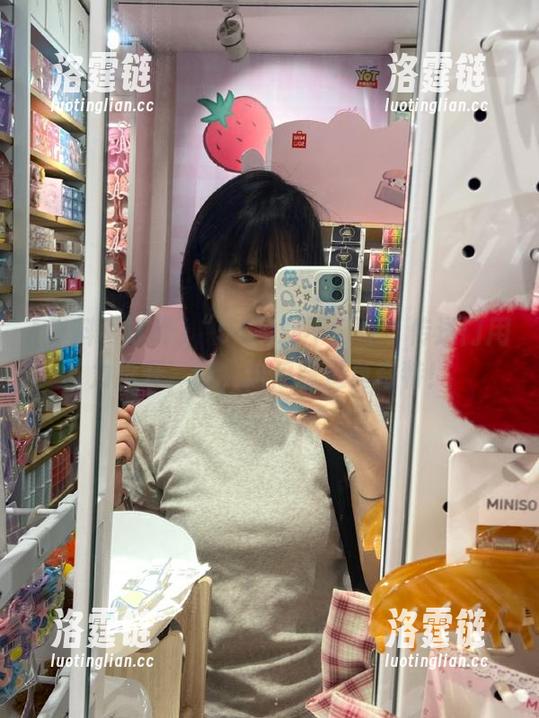“51黑料不打烊”传送门用力推开，哇，这瓜味道真奇特！