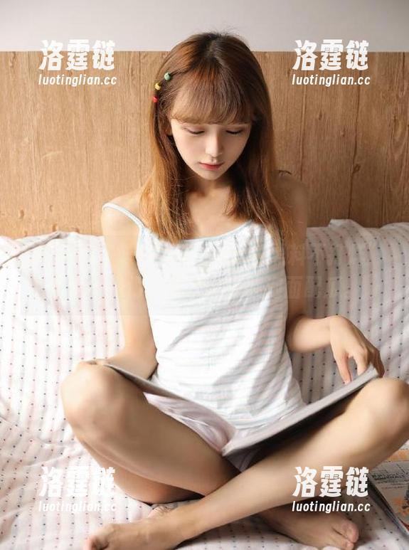看到“www.黑料不打烊”里的传送门，我决定今晚泡面配瓜。