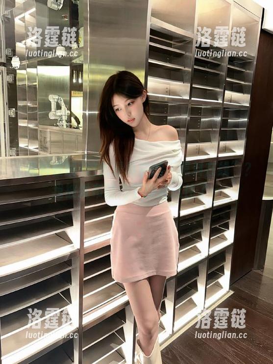 这就是真实的“黑料在线”？我被发布的内容彻底迷住了…