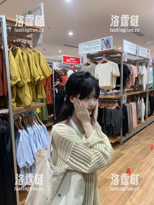 黑料正能量 看到没,黑料正能量官网的入口app简直是瓜果飘香、八卦八方!