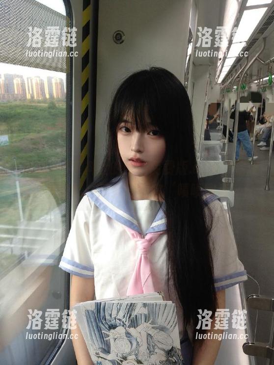 黑料社 黑料社的网站免费版.apk,建议备好小板凳,瓜大得让你‘啧啧称奇’!