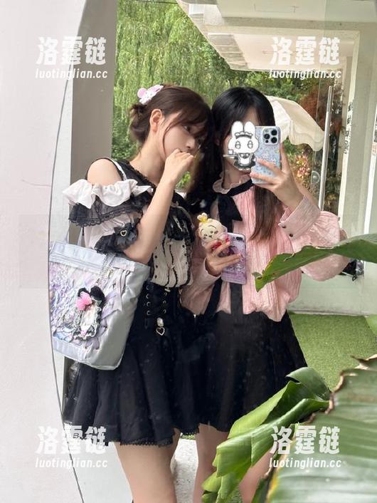 “黑网料”：让吃瓜群众永不迷路，多用用可别走偏了！